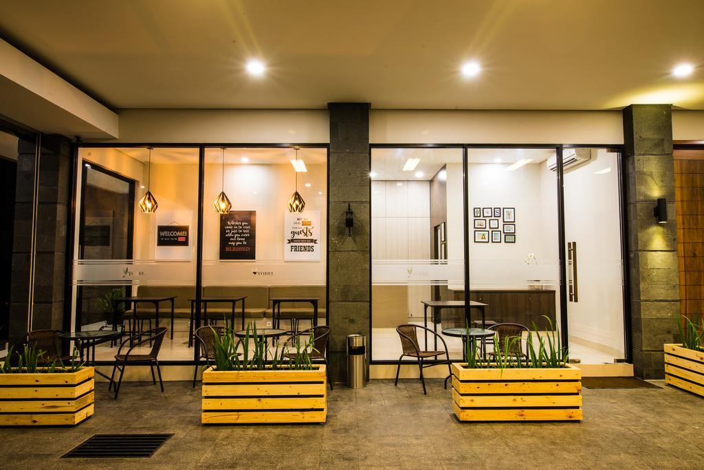 יוגיאקרטה Yobel Hotel מראה חיצוני תמונה